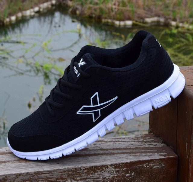 Men's Canvas Shoes / Breathable Air Mesh