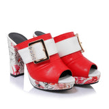Slip-On Lady Pumps With Heel