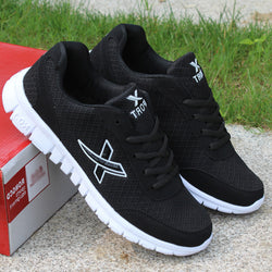 Men's Canvas Shoes / Breathable Air Mesh