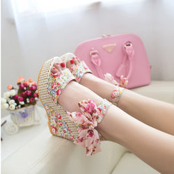 Flowers Buckle Open Toe Wedge Sandals